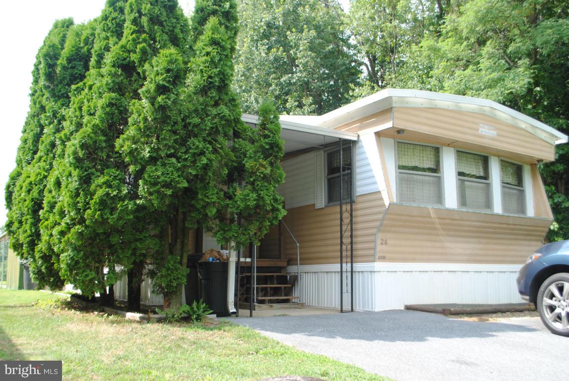 26 Plateau Road Lititz, PA 17543 - Photo 4 of 36