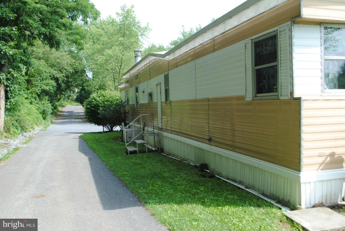 26 Plateau Road Lititz, PA 17543 - Photo 6 of 36