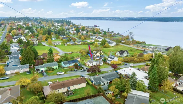 $650,000 | 650 Northeast Otis Street, Coupeville, WA 98239