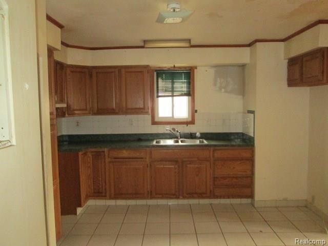 42755 Utica Road Sterling Heights, MI 48314 - Photo 6 of 16