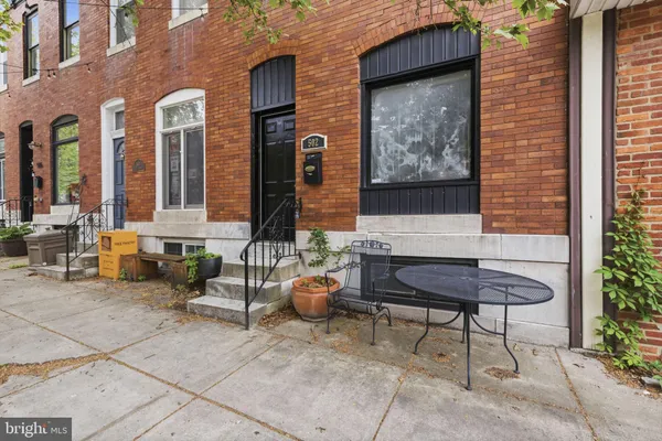 $375,000 | 502 South East Avenue, Baltimore, MD 21224