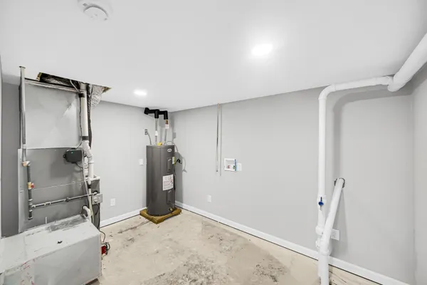 a view of a garage