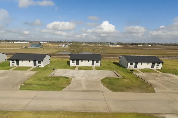 $850 | 1225 Kingston Drive, Unit A, Wharton, TX 77488
