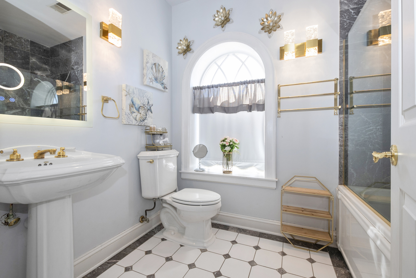 739 Aberdeen Drive Crete, IL 60417 - Photo 25 of 35 a bathroom with a sink toilet and window