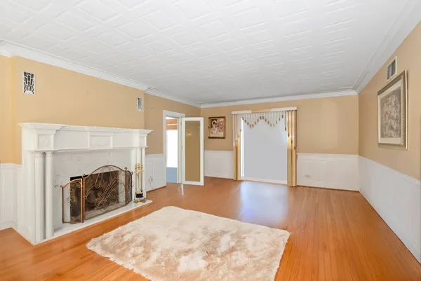 $650,000 | 739 Aberdeen Drive, Crete, IL 60417