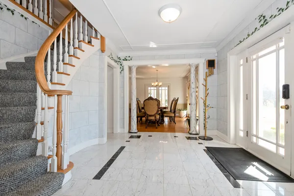 $650,000 | 739 Aberdeen Drive, Crete, IL 60417