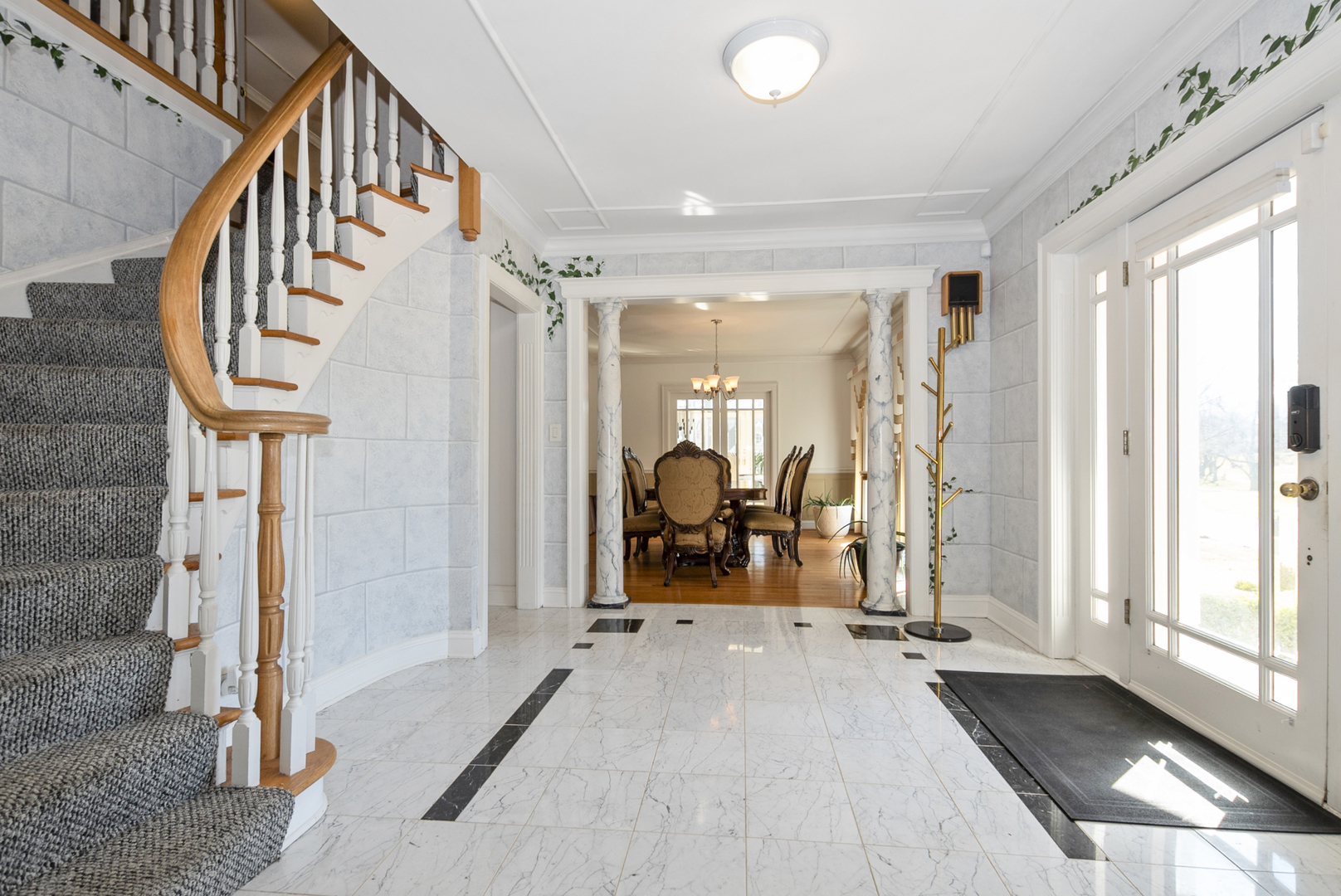 739 Aberdeen Drive Crete, IL 60417 - Photo 4 of 35 a view of entryway and hall with wooden floor