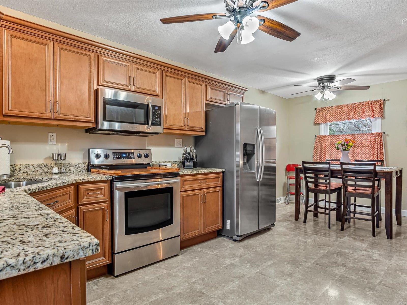 531 St Clair Road Fairview Heights, IL 62208 - Photo 12 of 29 Gallery Image 12