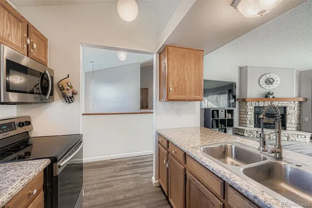 $325,000 | 4155 South Richfield Way, Aurora, CO 80013
