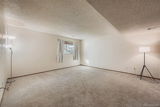 $325,000 | 4155 South Richfield Way, Aurora, CO 80013