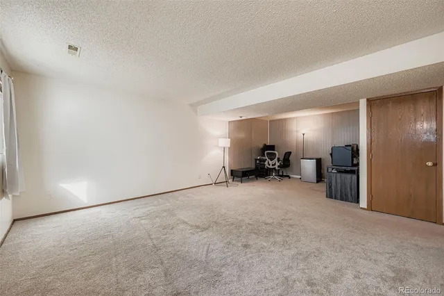 $325,000 | 4155 South Richfield Way, Aurora, CO 80013