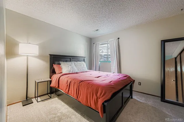 $325,000 | 4155 South Richfield Way, Aurora, CO 80013