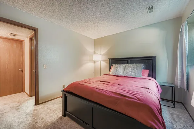 $325,000 | 4155 South Richfield Way, Aurora, CO 80013