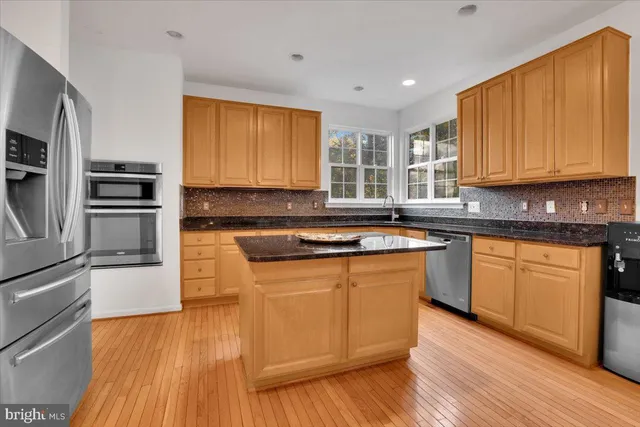 $949,999 | 21439 Kenyon Street, Sterling, VA 20164