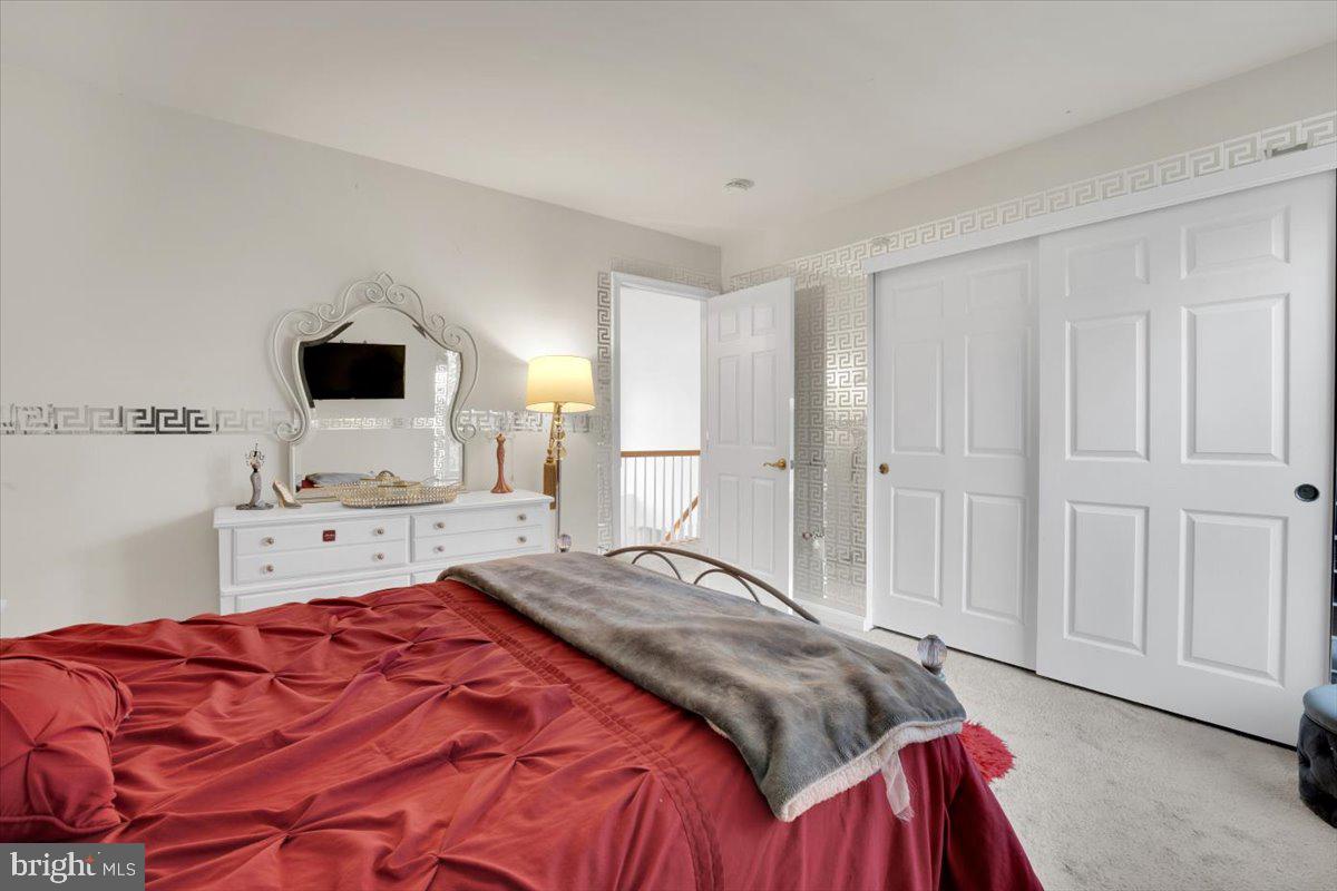 21439 Kenyon Street Sterling, VA 20164 - Photo 24 of 50