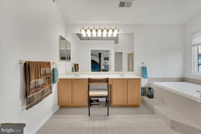 $949,999 | 21439 Kenyon Street, Sterling, VA 20164