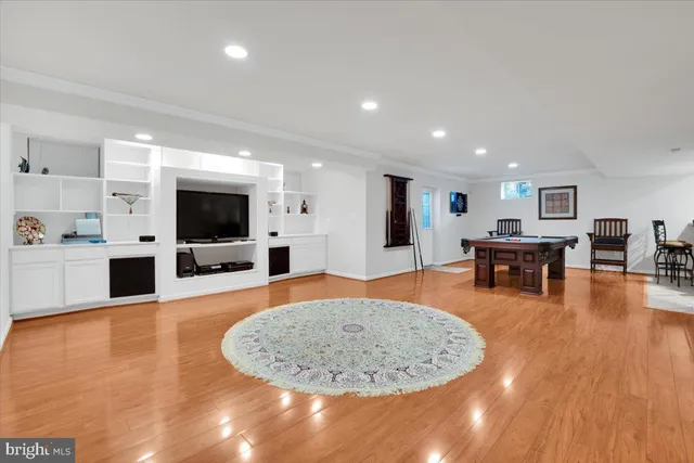 $949,999 | 21439 Kenyon Street, Sterling, VA 20164