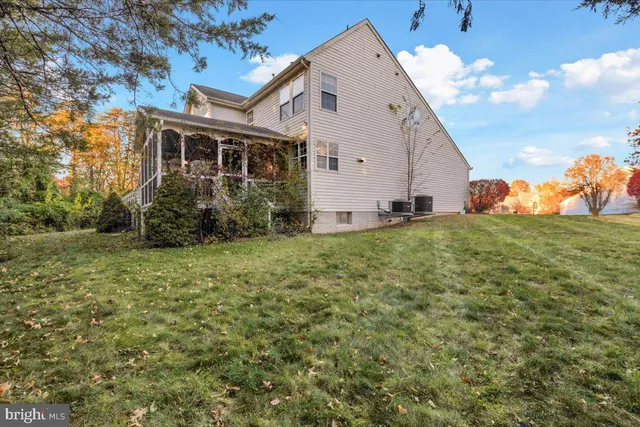 $949,999 | 21439 Kenyon Street, Sterling, VA 20164