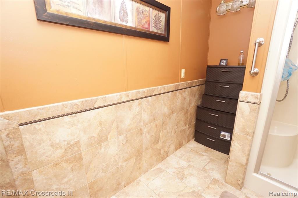 48370 Hull Road Belleville, MI 48111 - Photo 31 of 48