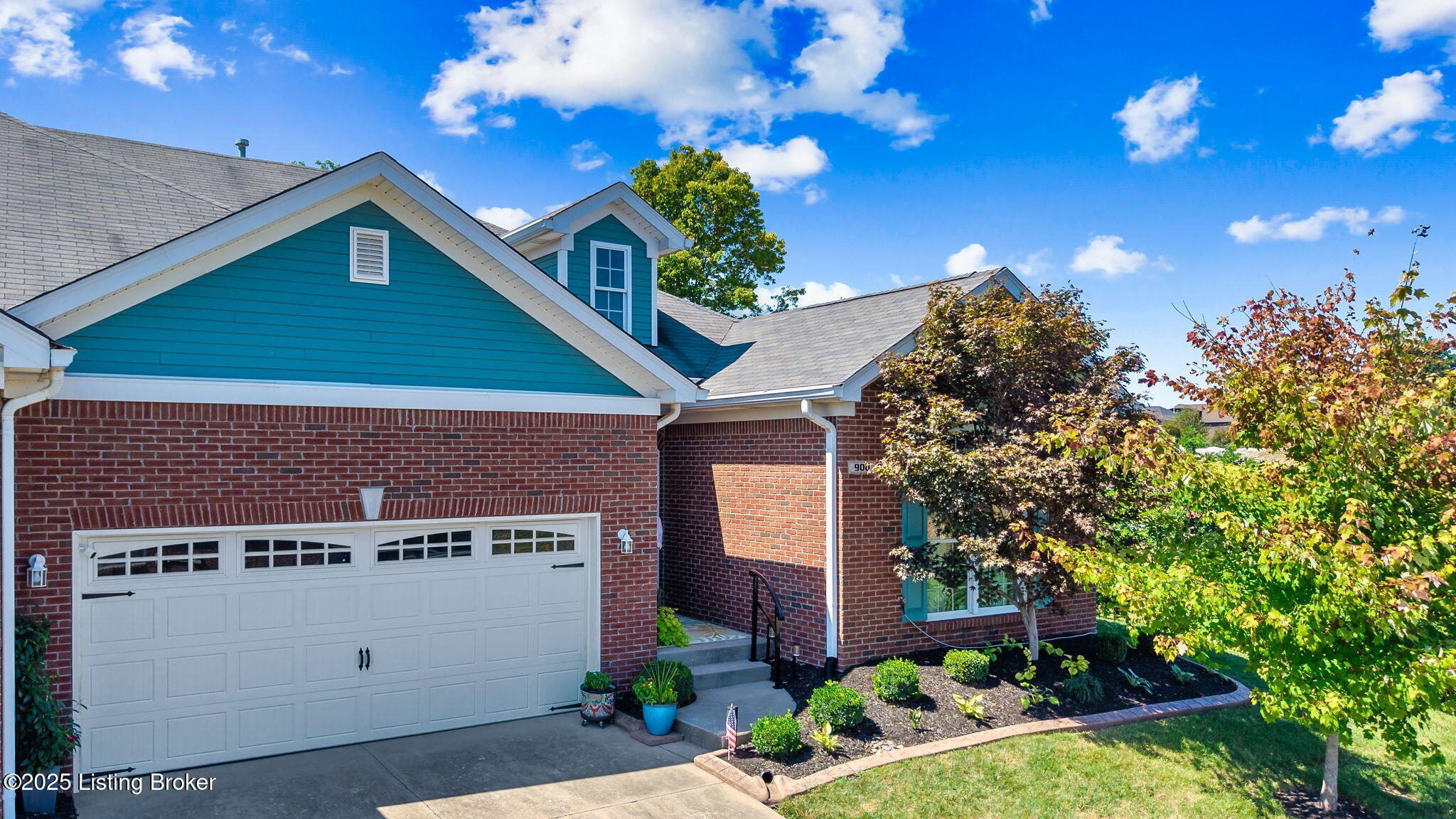 900 Ridge Point Drive Louisville, KY 40299 - Photo 3 of 45 2-web-or-mls-DJI_20250908135842_0982_D-E