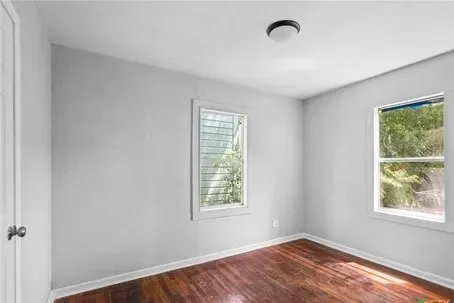 $1,400 | 1601 East Mimosa Avenue, Victoria, TX 77901