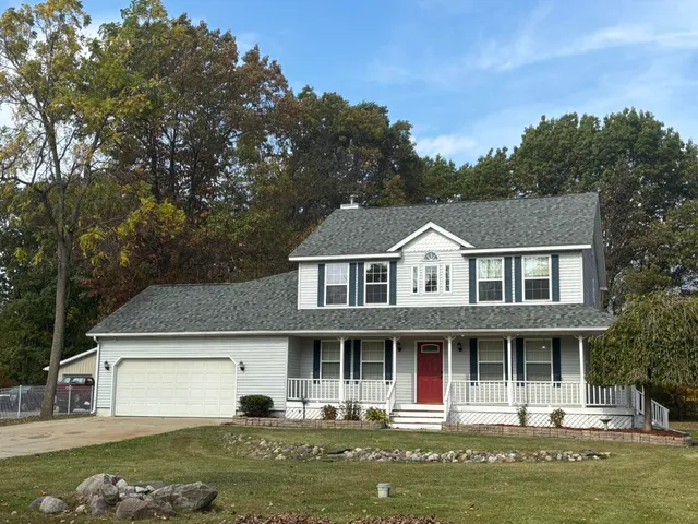 $445,000 | 8410 Pineview Lake Drive, Linden, MI 48451