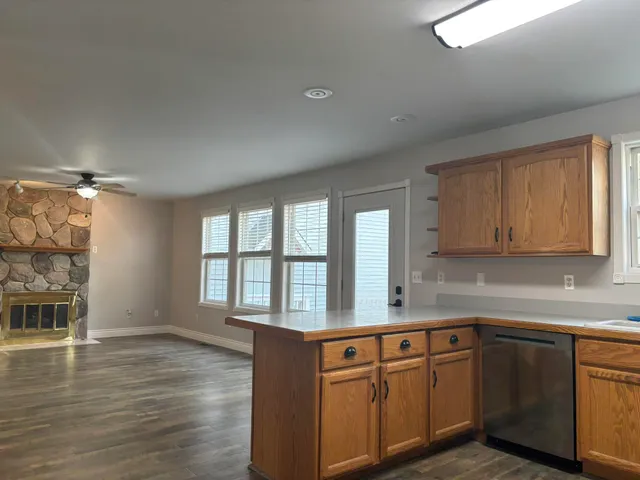 $445,000 | 8410 Pineview Lake Drive, Linden, MI 48451