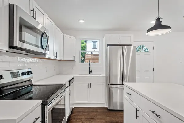$2,295 | 1402 Montgomery Avenue, Unit B, Nashville, TN 37207