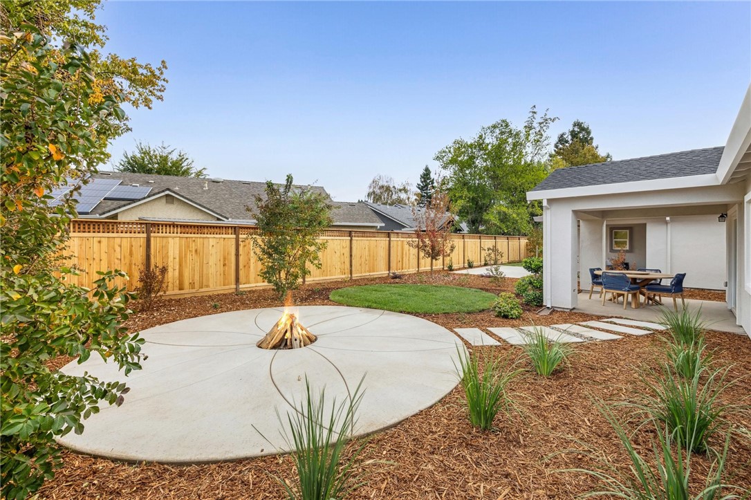 2608 Wesley Way Chico, CA 95973 - Photo 47 of 57