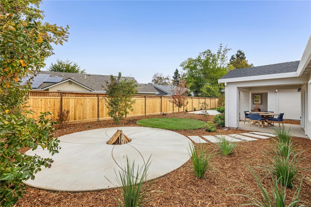 2608 Wesley Way Chico, CA 95973 - Photo 48 of 57