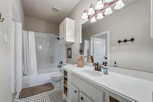 $12,499,900 | 5701 Bovista Road, Navasota, TX 77868