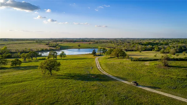 $12,499,900 | 5701 Bovista Road, Navasota, TX 77868