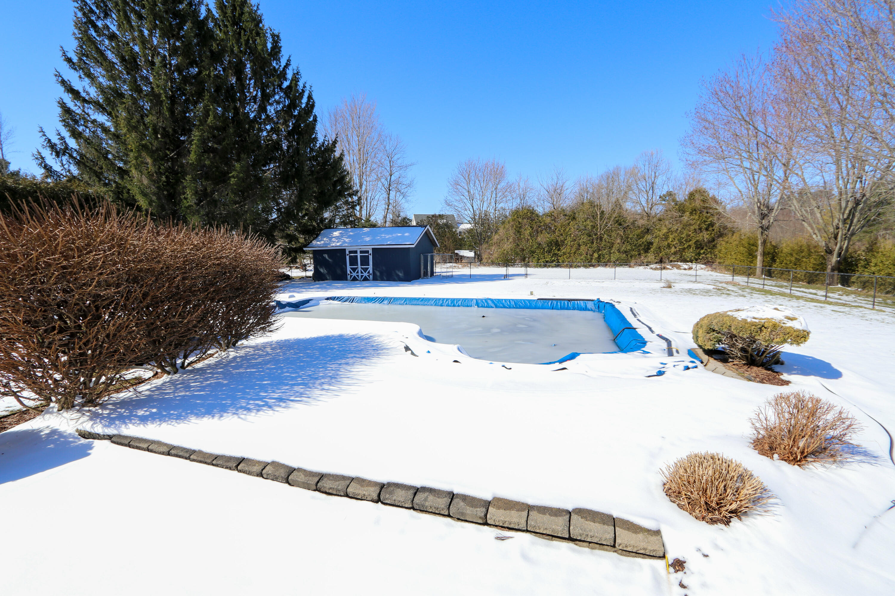 15 Edgewater Drive Rouses Point, NY 12979 - Photo 38 of 43 Gallery Image 38