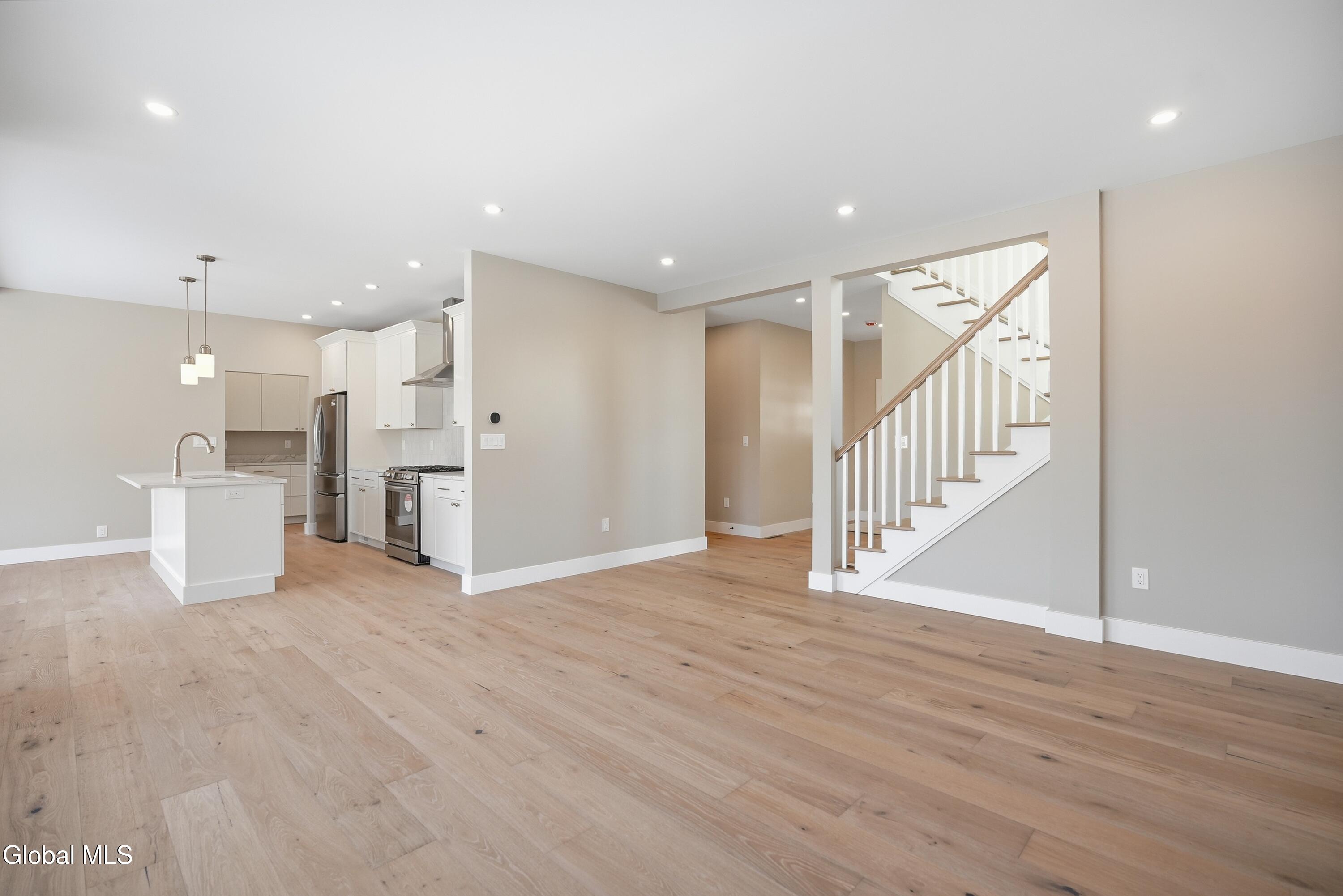 2 Welding Way Colonie, NY 12047 - Photo 10 of 49 10