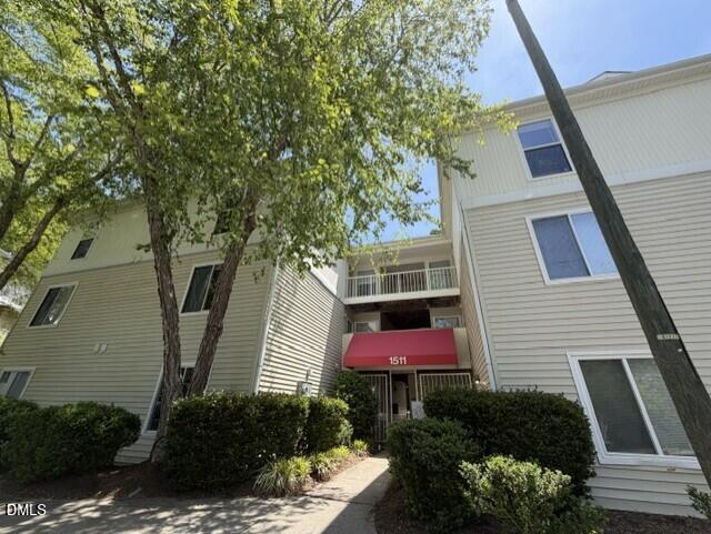1521 Graduate Lane, Unit 101 Raleigh, NC 27606 - Photo 1 of 13 e0da0c42-ea6e-44ef-ab0b-42fd3a97b4b9