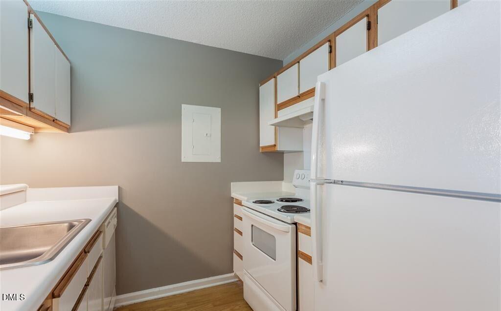 1521 Graduate Lane, Unit 101 Raleigh, NC 27606 - Photo 12 of 13 d4c99b21-261e-4d39-b69c-6112f60a74e3