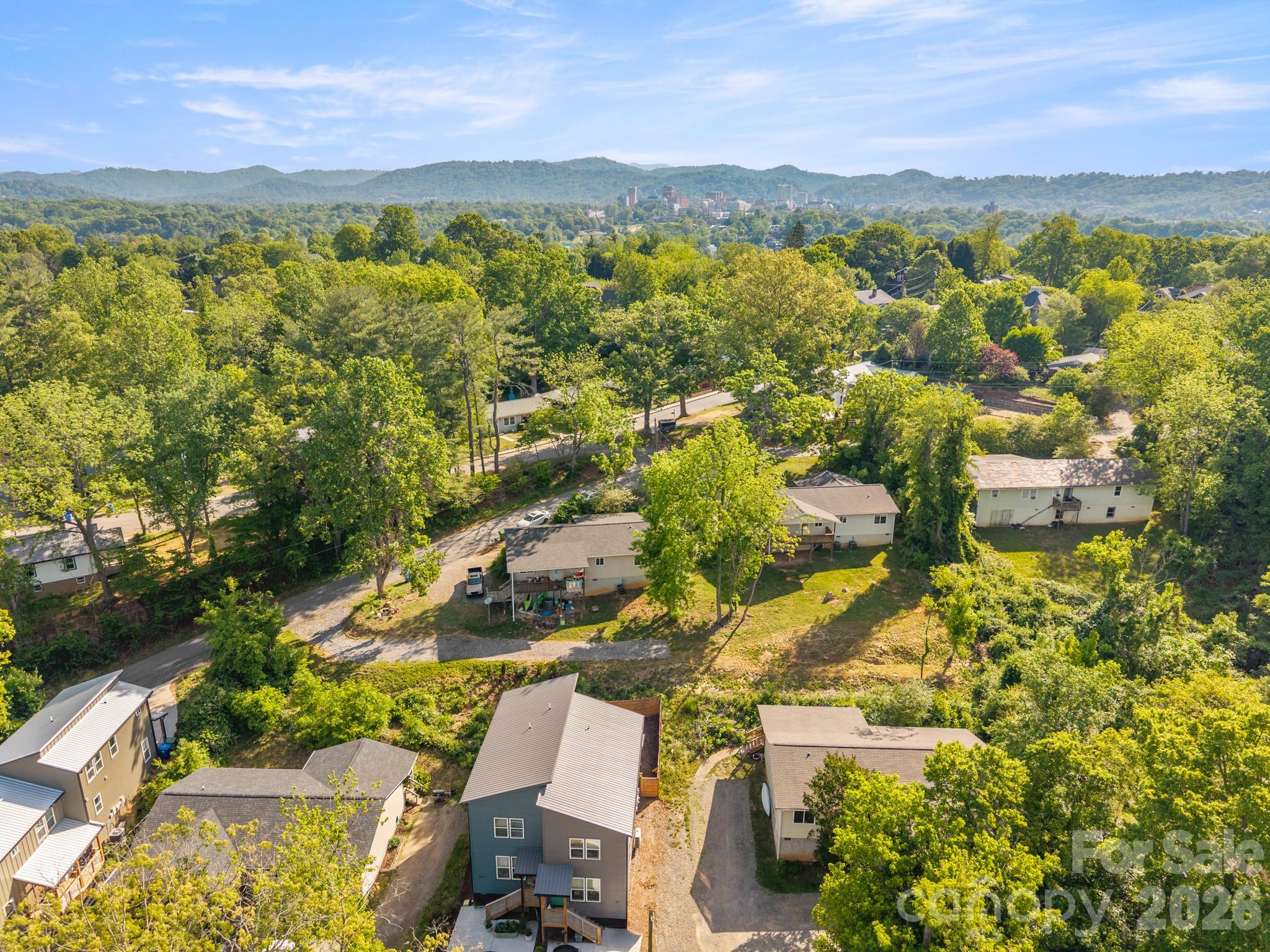 104 Millbrook Road Asheville, NC 28806 - Photo 9 of 16
