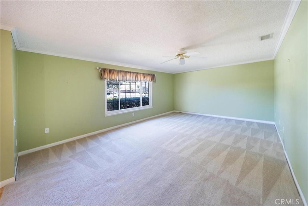 27038 Howard Street Menifee, CA 92586 - Photo 5 of 37