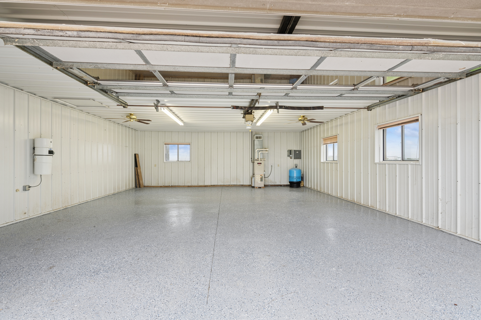 1430 North 30th Road Ottawa, IL 61350 - Photo 6 of 29