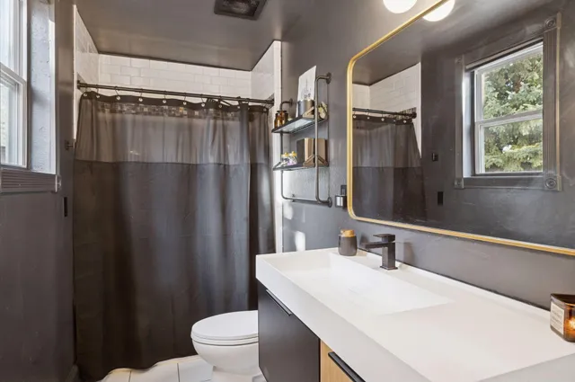 $475,000 | 613 Harrison Street Northeast, Minneapolis, MN 55413