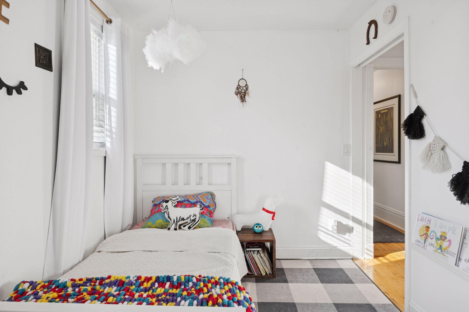 613 Harrison Street Northeast Minneapolis, MN 55413 - Photo 30 of 56