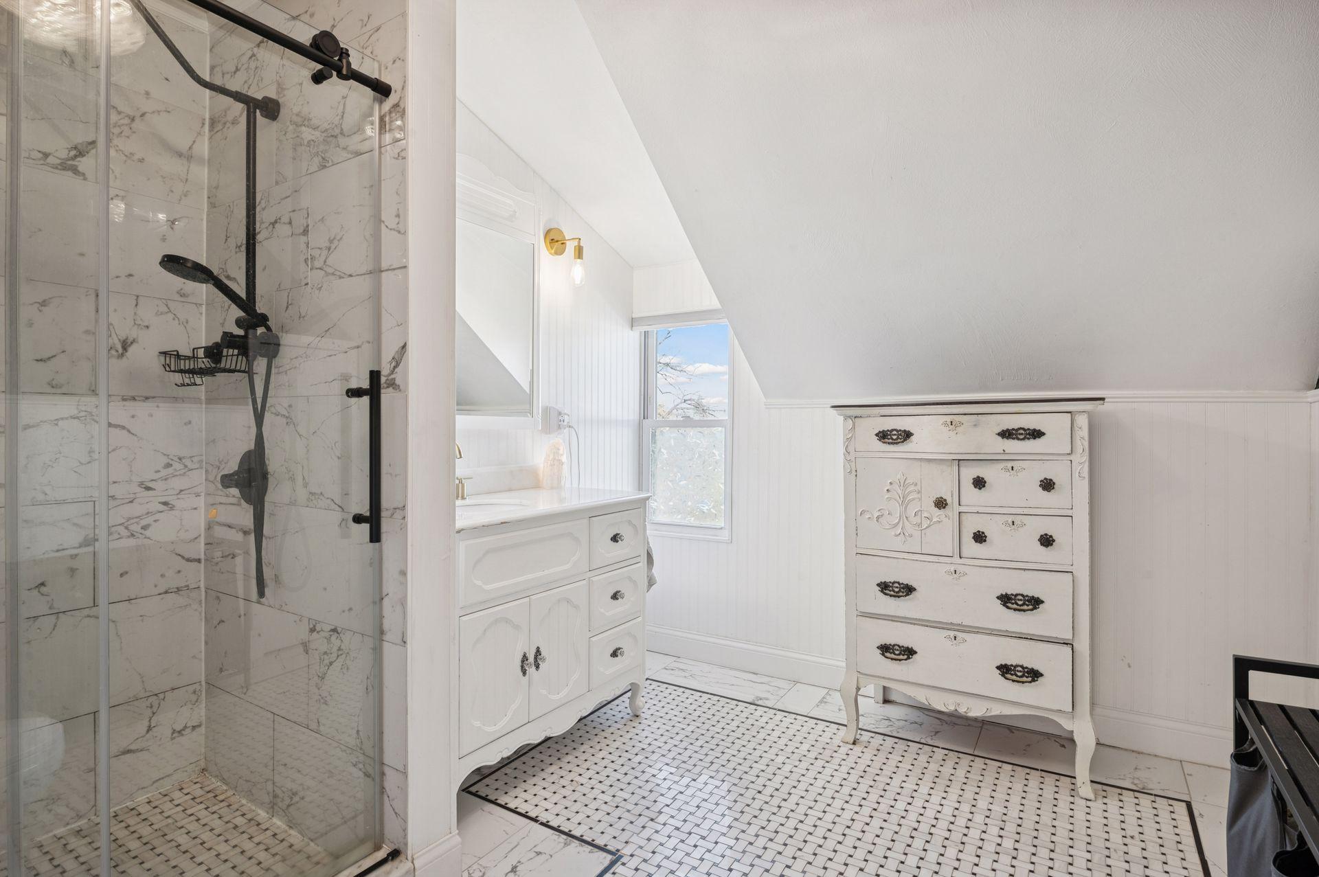 613 Harrison Street Northeast Minneapolis, MN 55413 - Photo 31 of 56