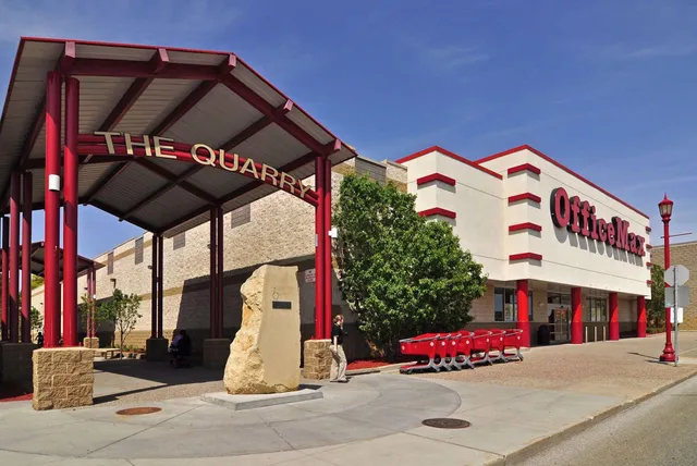 $475,000 | 613 Harrison Street Northeast, Minneapolis, MN 55413