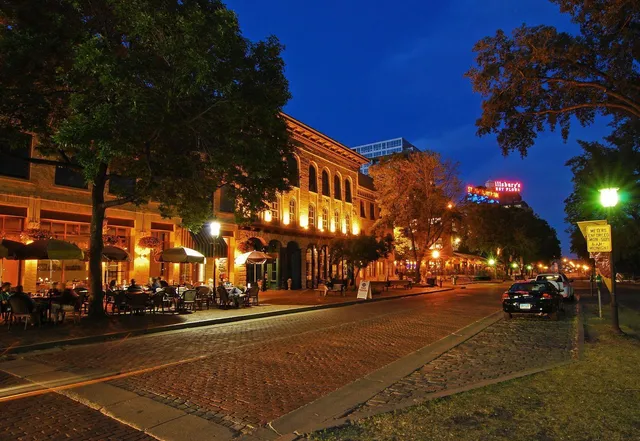 $475,000 | 613 Harrison Street Northeast, Minneapolis, MN 55413