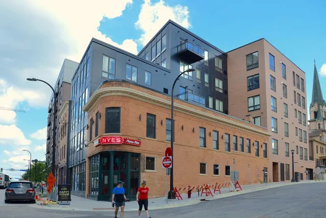 $475,000 | 613 Harrison Street Northeast, Minneapolis, MN 55413