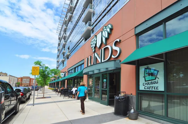 $475,000 | 613 Harrison Street Northeast, Minneapolis, MN 55413