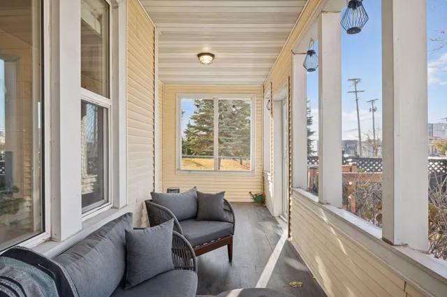 $475,000 | 613 Harrison Street Northeast, Minneapolis, MN 55413