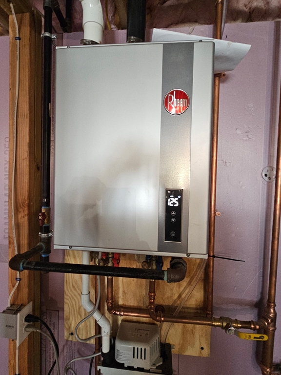 88 Stafford Holland Road Wales, MA 01081 - Photo 21 of 34 a view of an entryway with wooden floor