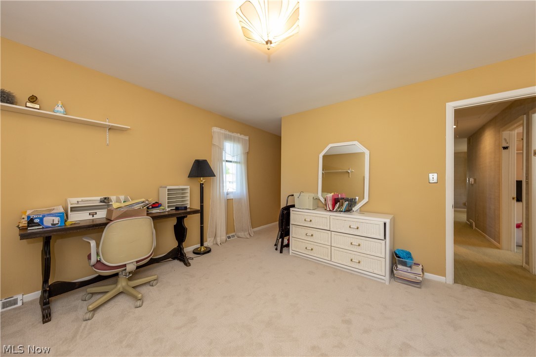 24905 Hazelmere Road Beachwood, OH 44122 - Photo 24 of 29