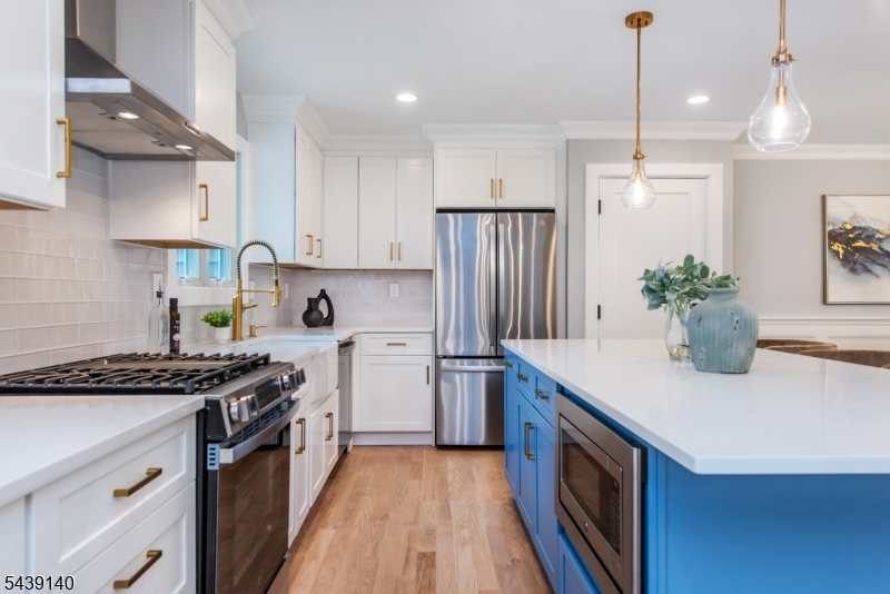 90 Ludlow Road Parsippany, NJ 07054 - Photo 7 of 31